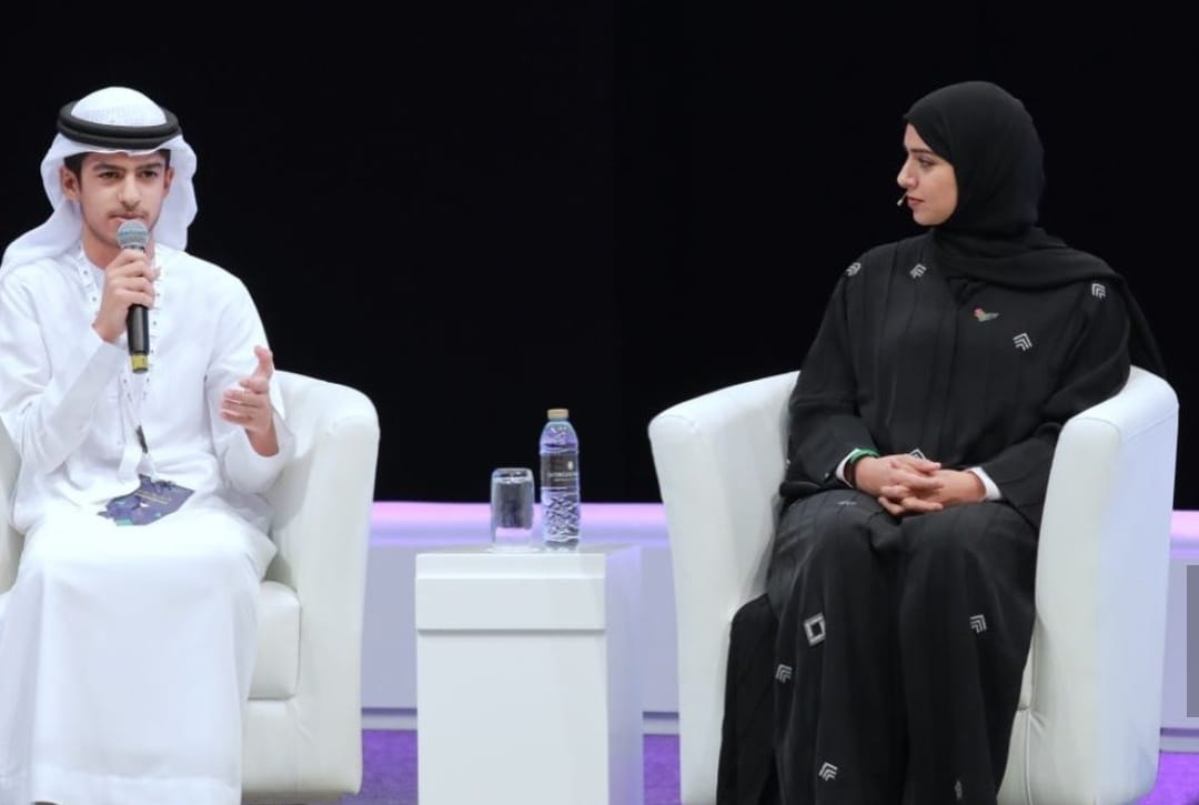 Haitham Alkindi with Dr. Amna Al Dahak Al Shamsi, then Assistant Undersecretary at the UAE Ministry of Education and now UAE Minister of Climate Change and Environment, at the National Science, Technology and Innovation Festival, 2020